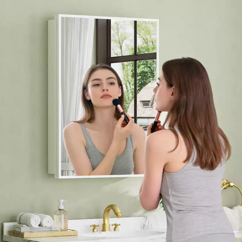 Armoire à pharmacie Elise avec miroir, armoire de salle de bain à montage en surface ou encastré, étagères réglables en verre trempé, réversible