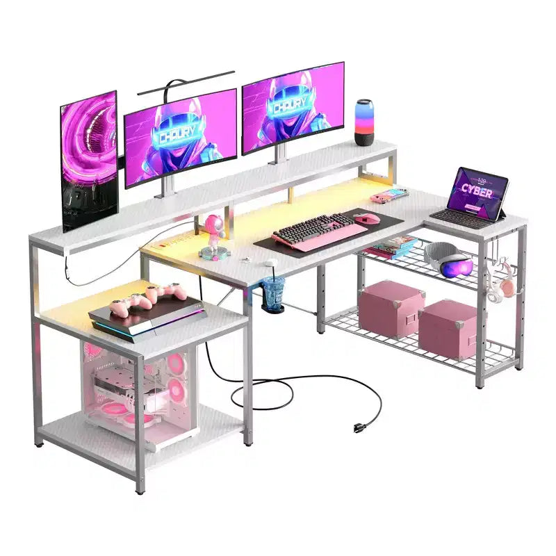 Bureau de gamer Bestier 71,5 pouces avec prise de courant, bureau d'ordinateur en L avec support d'écran, table de gamer d'angle avec étagère réglable et crochet pour casque