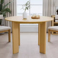 PexFix 45 Table de salle à manger de style campagnard en chêne massif avec plateau rond en bois, idéale pour les salles à manger modernes et les réunions de famille.